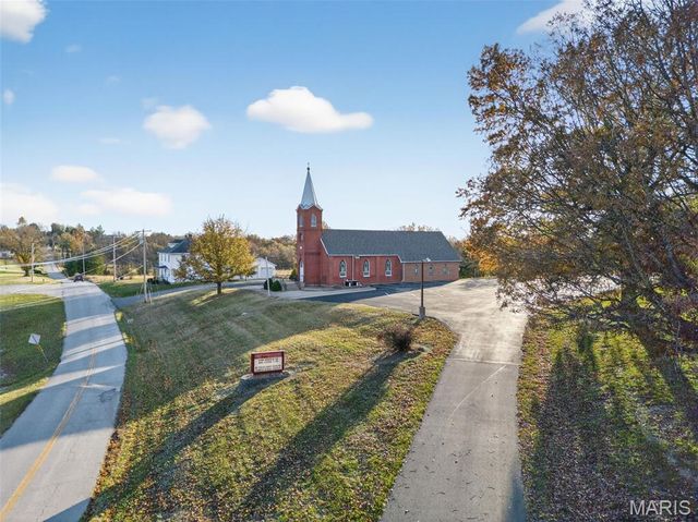 5548 Chestnut Street, Augusta, MO 63332