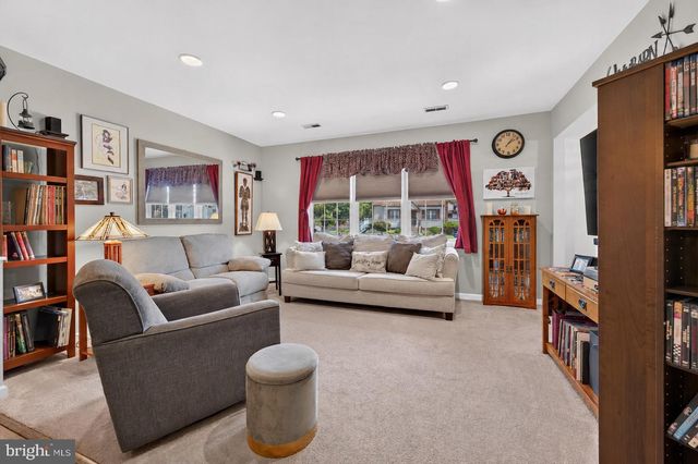 21 SARTORI AVE, Mount Ephraim, NJ 08059