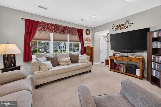 21 SARTORI AVE, Mount Ephraim, NJ 08059
