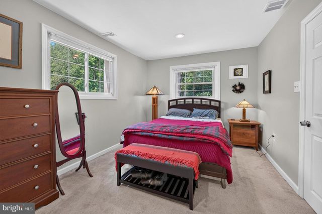 21 SARTORI AVE, Mount Ephraim, NJ 08059