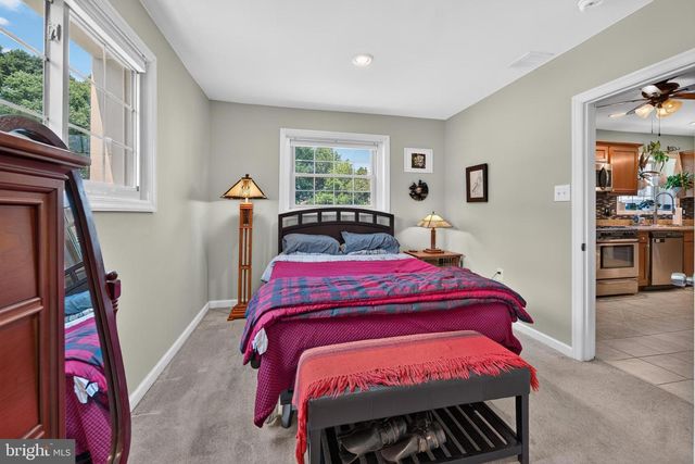 21 SARTORI AVE, Mount Ephraim, NJ 08059