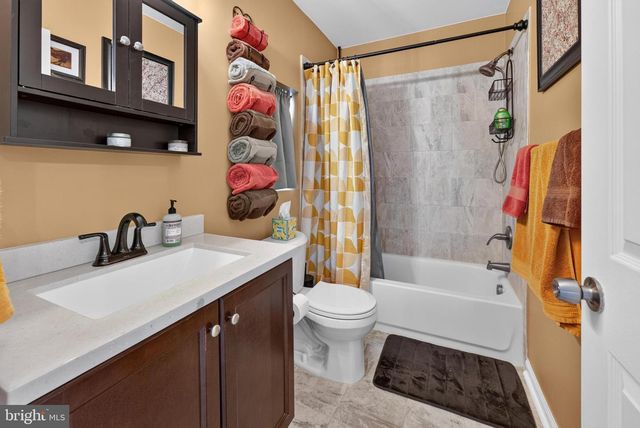 21 SARTORI AVE, Mount Ephraim, NJ 08059