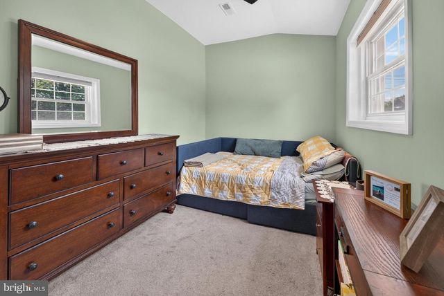 21 SARTORI AVE, Mount Ephraim, NJ 08059