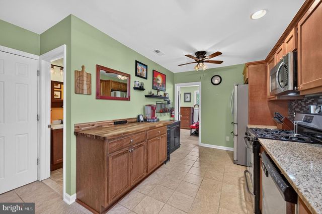 21 SARTORI AVE, Mount Ephraim, NJ 08059