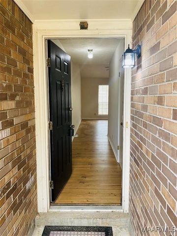 512 HOLLOW WOOD Road, Montgomery, AL 36109