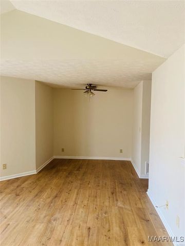 512 HOLLOW WOOD Road, Montgomery, AL 36109