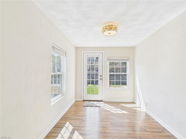 7411 Hughart ST, Norfolk, VA 23505