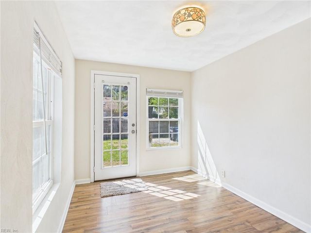 7411 Hughart ST, Norfolk, VA 23505