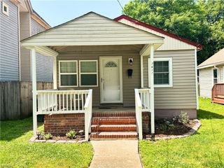 7411 Hughart ST, Norfolk, VA 23505