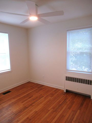 2306 COLUMBUS ST, Arlington, VA 22206