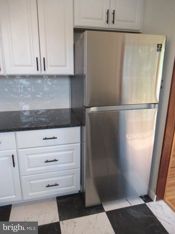 2306 COLUMBUS ST, Arlington, VA 22206