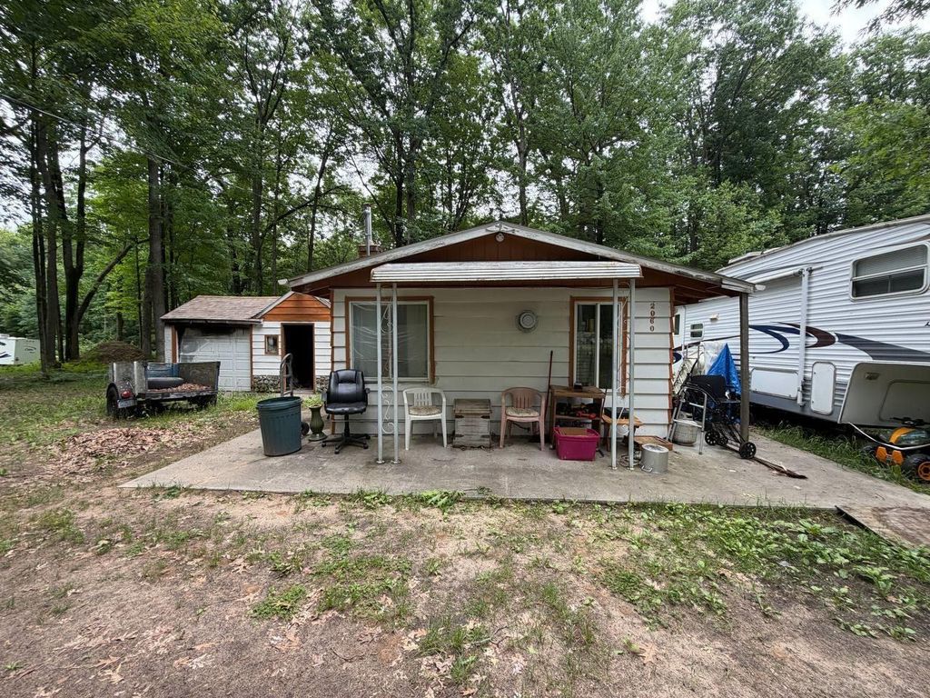 2060 Lois Street, Hayes Twp, MI 48625