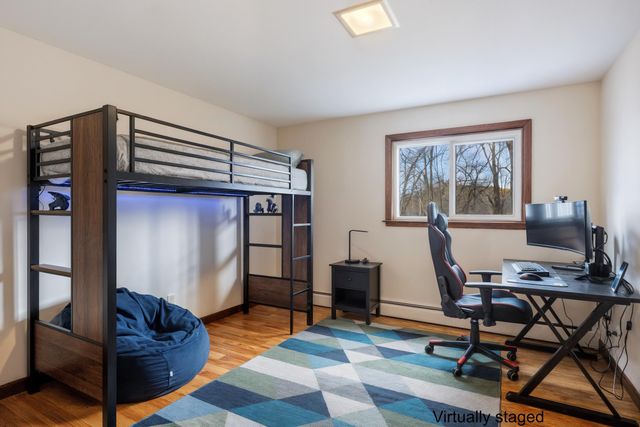 68 Exeter Road, Kingston, NH 03848