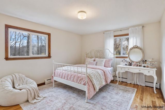 68 Exeter Road, Kingston, NH 03848