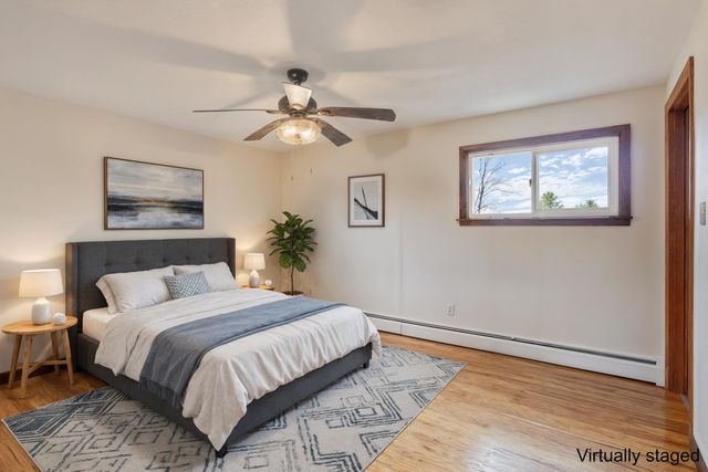 68 Exeter Road, Kingston, NH 03848