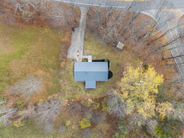 68 Exeter Road, Kingston, NH 03848