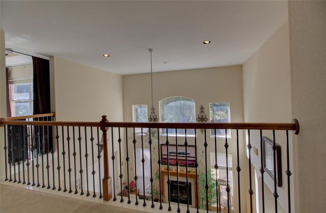 2450 Arbor DR, Round Rock, TX 78681