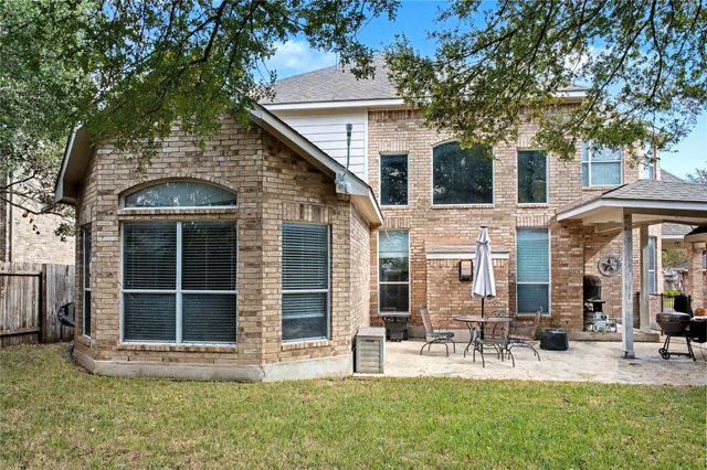 2450 Arbor DR, Round Rock, TX 78681