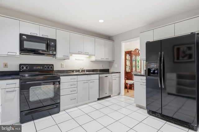 331 BASSWOOD CIR, Feasterville Trevose, PA 19053