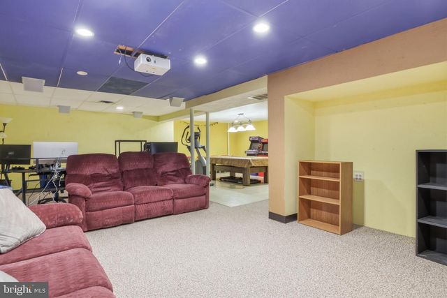 331 BASSWOOD CIR, Feasterville Trevose, PA 19053