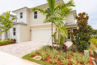 6961 Pines Circle 27, Coconut Creek, FL 33073