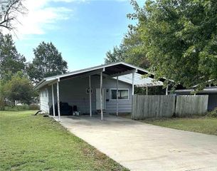 316 W LIEBER Street, Maryville, MO 64468