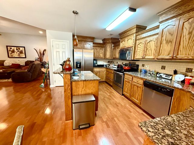 20 Willcroft Court, Sumter, SC 29154