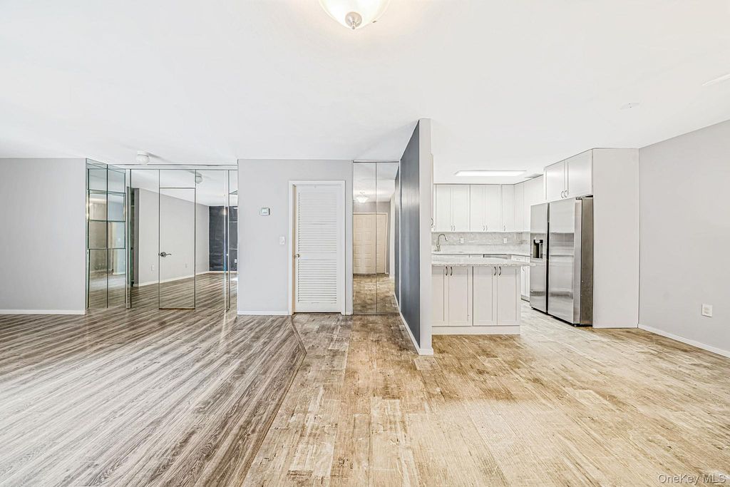 710 Hilltop Court, Coram, NY 11727 — photo 5