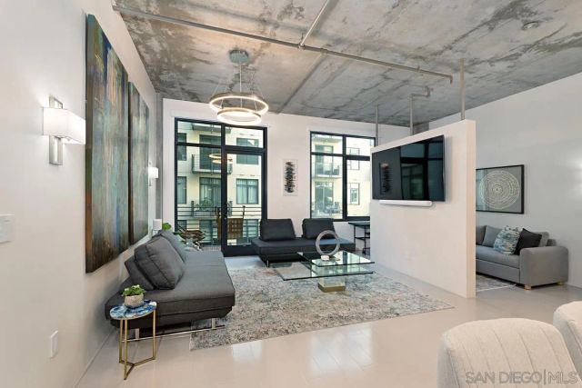 1050 Island Ave 425, San Diego, CA 92101