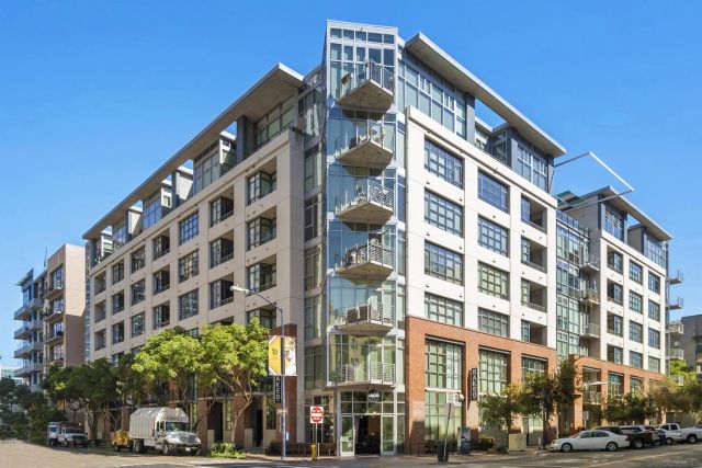 1050 Island Ave 425, San Diego, CA 92101