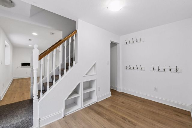 3416 Robinwood Spur, Minnetonka, MN 55305