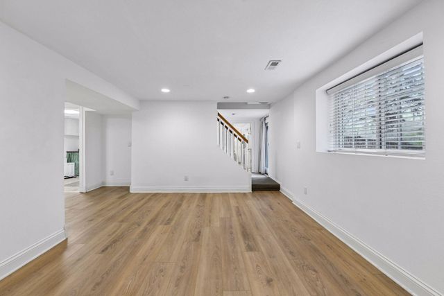 3416 Robinwood Spur, Minnetonka, MN 55305