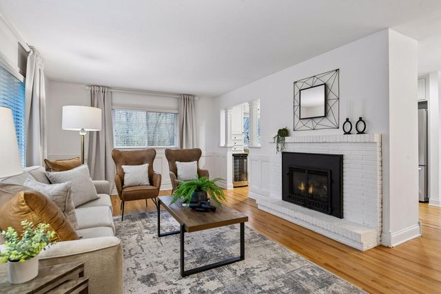 3416 Robinwood Spur, Minnetonka, MN 55305