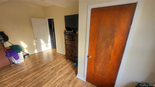 458-460 Main St, Poughkeepsie, NY 12601