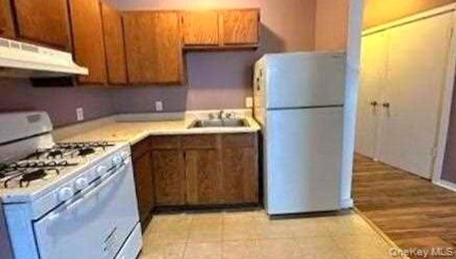 458-460 Main St, Poughkeepsie, NY 12601