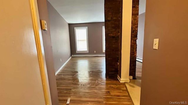 458-460 Main St, Poughkeepsie, NY 12601