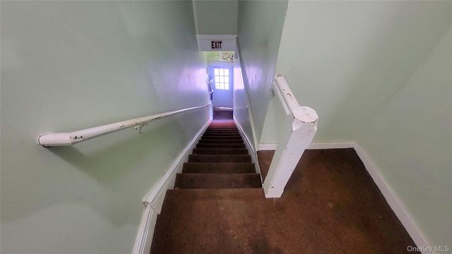 458-460 Main St, Poughkeepsie, NY 12601