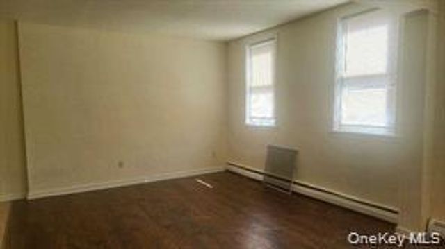 458-460 Main St, Poughkeepsie, NY 12601