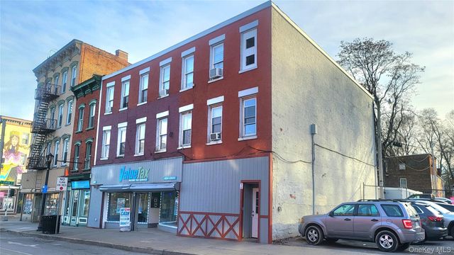 458-460 Main St, Poughkeepsie, NY 12601