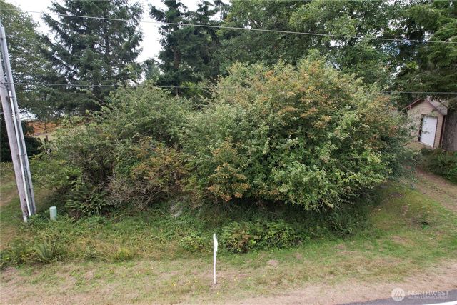 991 Mount Olympus Avenue SE, Ocean Shores, WA 98569