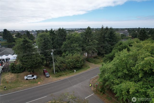 991 Mount Olympus Avenue SE, Ocean Shores, WA 98569