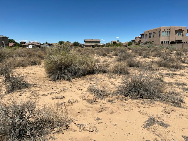 420 5th Street NE, Rio Rancho, NM 87124