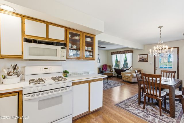 120 Whalepond Road, Oakhurst, NJ 07755