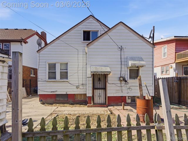 12684 Birwood Street, Detroit, MI 48238