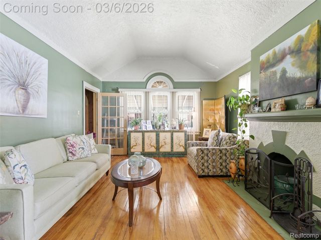 12684 Birwood Street, Detroit, MI 48238