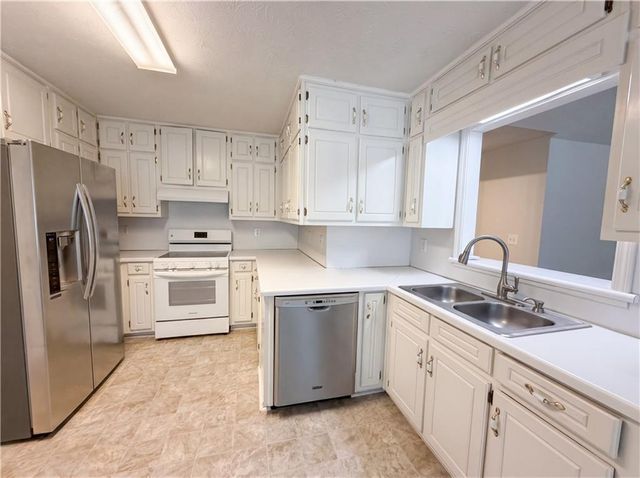 1556 Wynfield Court, Auburn, GA 30011