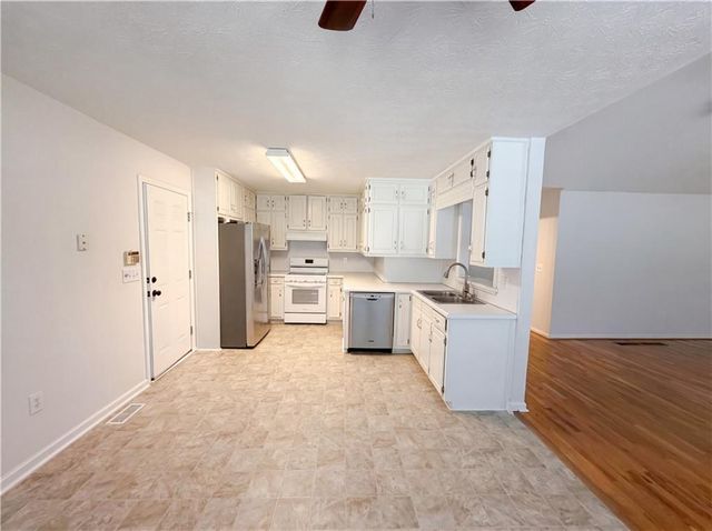 1556 Wynfield Court, Auburn, GA 30011