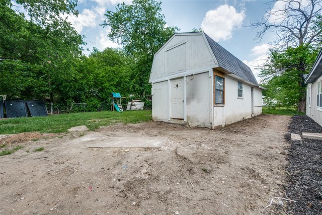 1413 Lackland Street, Arlington, TX 76010