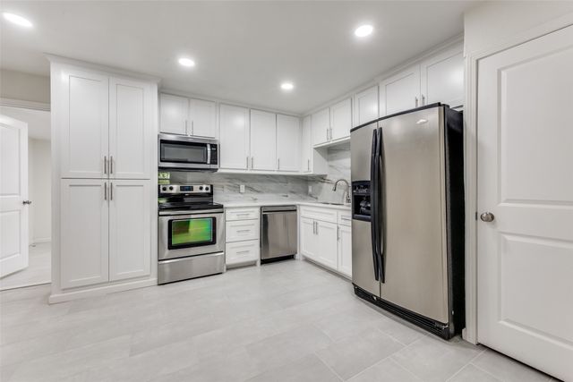 1413 Lackland Street, Arlington, TX 76010