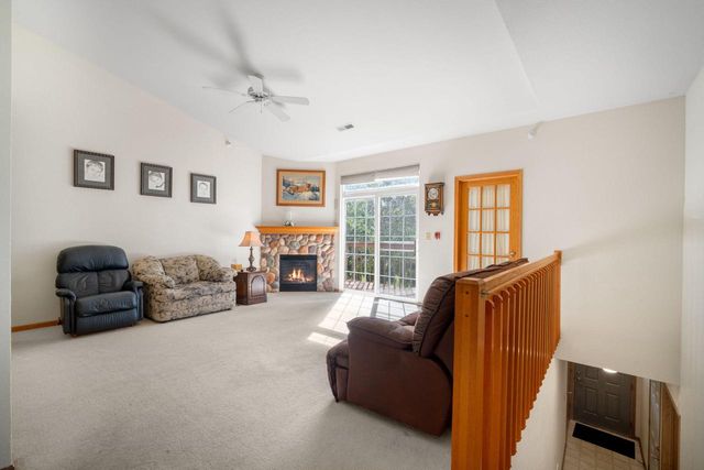 2145 Broken Hill ROAD #5, Waukesha, WI 53188